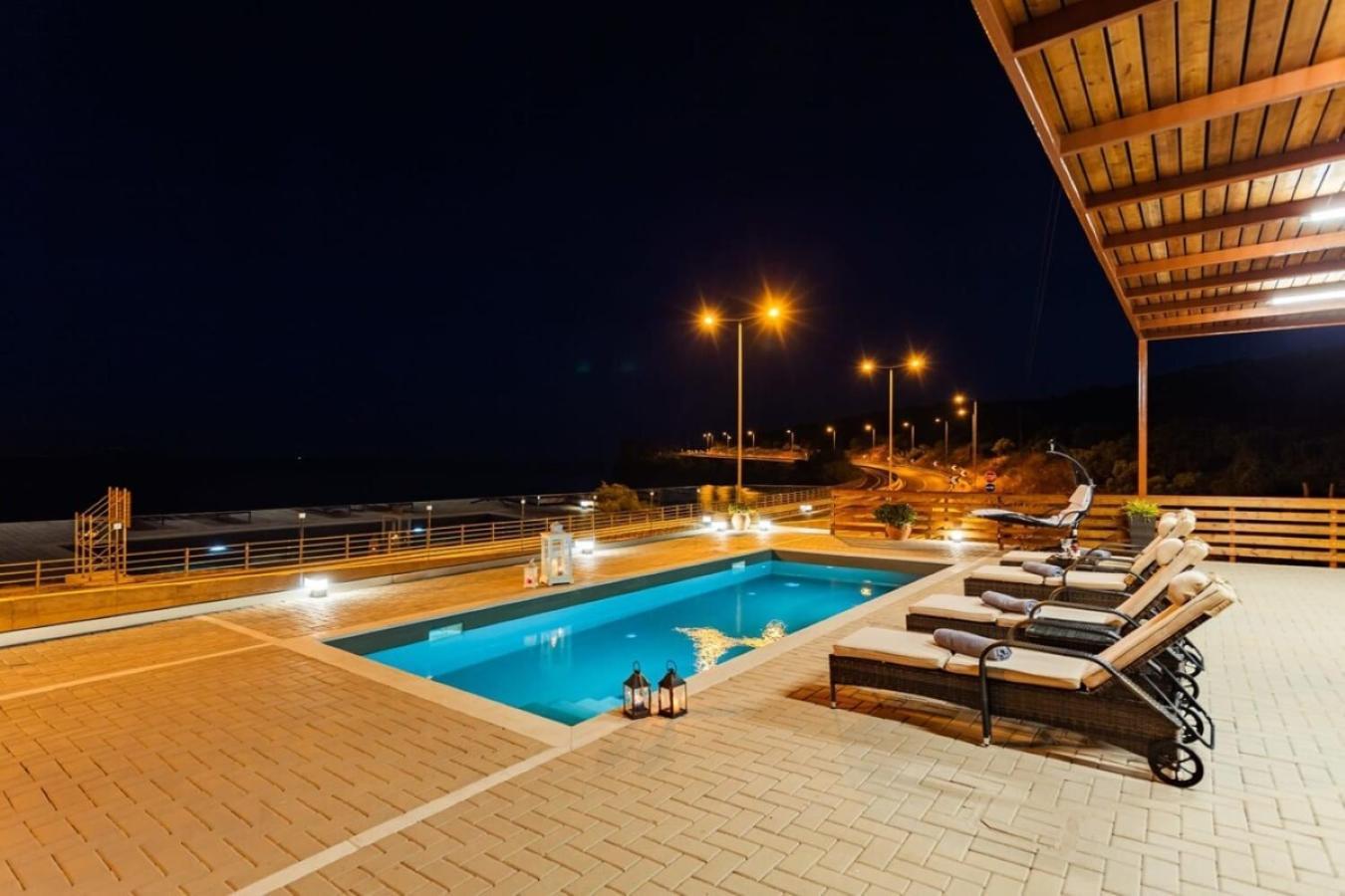 Seaside Summer Bliss - Aurora Luxury Pool Paradise Petalídhion Esterno foto